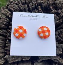 Load image into Gallery viewer, 19mm Fabric Button Studs
